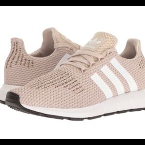 Adidas Swift Run Sneakers